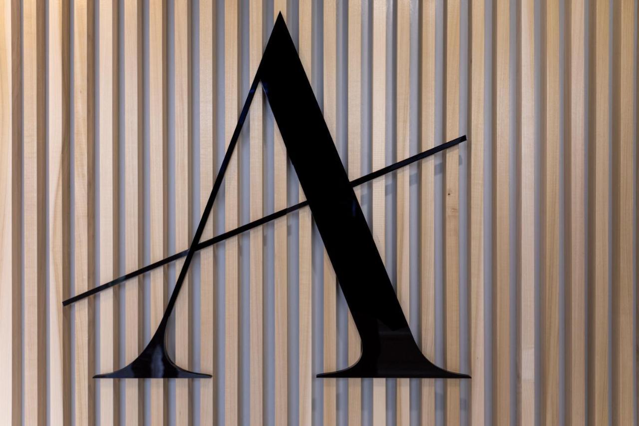 Arcade 3*